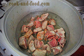 Pečené mäso a zemiaky