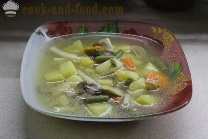 Bezmäsité zeleninová polievka s fazuľkami - ako variť zeleninovú polievku doma krok za krokom recept fotografiách