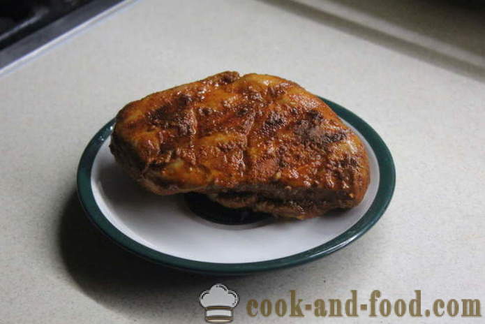 Home pastrami kura v rúre - ako variť kuracie prsia pastrami doma, krok za krokom recept fotografiách