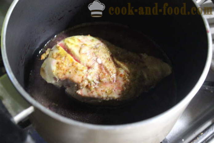 Šťavnaté kuracie prsia pečené v rúre s kyslou smotanou - ako variť lahodné kuracie prsia, krok za krokom recept fotografiách