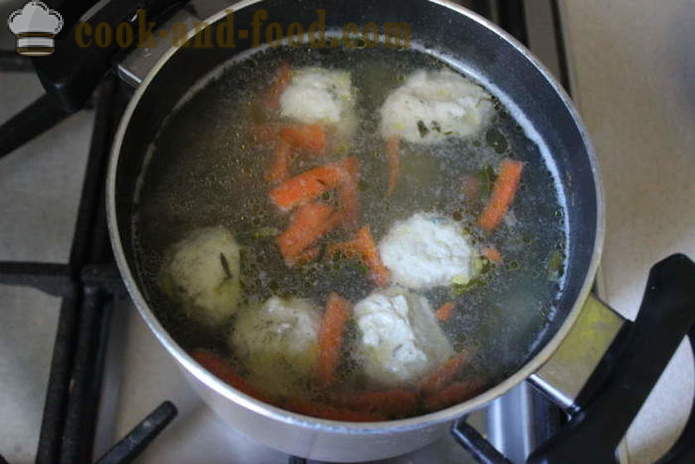 Špenátová polievka so smotanou a knedľou - ako variť polievku s špenát mrazený, krok za krokom recept fotografiách