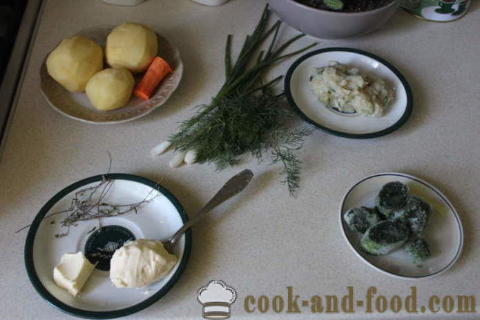 Špenátová polievka so smotanou a knedľou - ako variť polievku s špenát mrazený, krok za krokom recept fotografiách