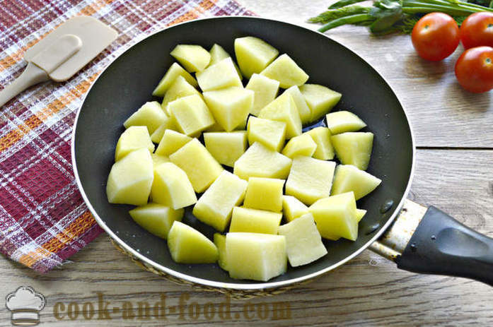 Zemiaky dusené s mäsom a zeleninou - ako uvariť chutné zemiaky na panvici, krok za krokom recept fotografiách