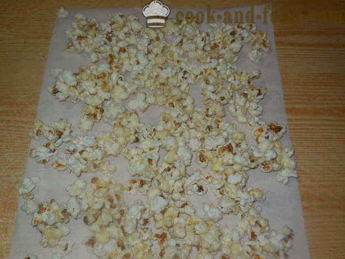Slané a sladké popcorn v panve - ako robiť popcorn doma správne krok za krokom recept fotografiách