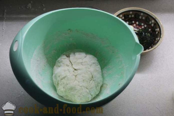 Cesnakový chlieb doma - ako sa robí cesnakový chleba v peci, s krok za krokom recept fotografiách