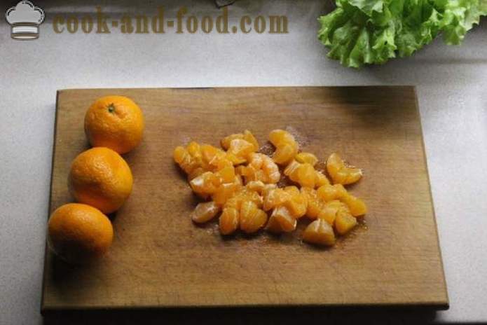 Novoročné šalát s kuracím mäsom a mandarínky - ako pripraviť šalát s kuracím mäsom a mandarínky, krok za krokom recept fotografiách