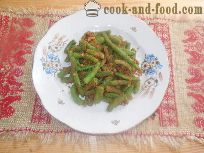 Zelené fazuľky na panvici - ako variť lahodný zelené fazule, krok za krokom recept fotografiách