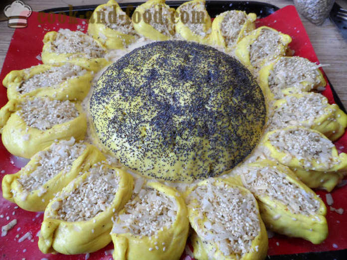 Mäso snack torta Sunflower - ako urobiť tortu kvasnicový, slnečnica, krok za krokom recept fotografiách