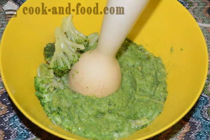 Lahodný zeleninová pyré zo zmrznutej brokolica - ako variť brokolica pretlaku, krok za krokom recept fotografiách