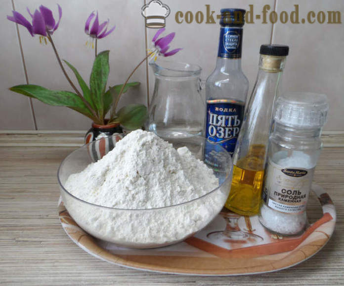 Taštičky s mäsom a syrom v gréckej - ako robiť taštičky doma krok za krokom recept fotografiách