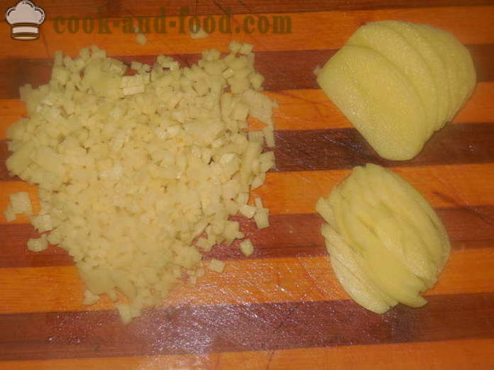 Bezmäsité knedle s surové zemiaky a cibuľa - ako variť knedle s surových zemiakov, krok za krokom recept fotografiách