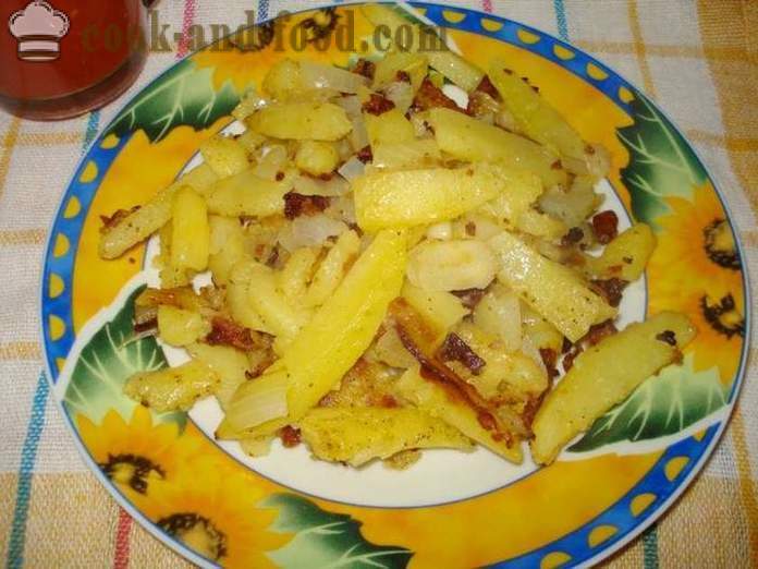 Smažené zemiaky s cibuľkou - ako variť vyprážané zemiaky s cibuľou na panvici, krok za krokom recept fotografiách