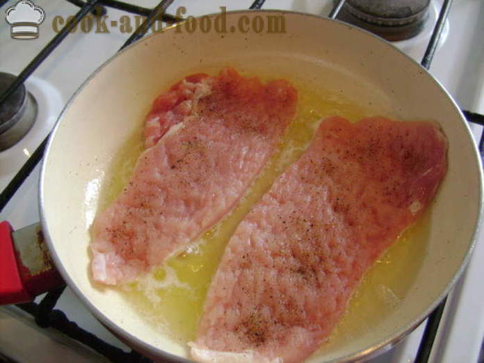 Bravčový rezeň s cibuľou - ako variť rezeň z bravčového mäsa, sa krok za krokom recept fotografiách