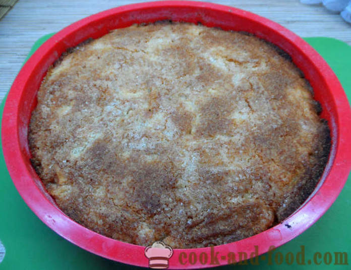 Najjednoduchšie jablkový koláč - ako urobiť jablkový koláč v rúre, sa krok za krokom recept fotografiách