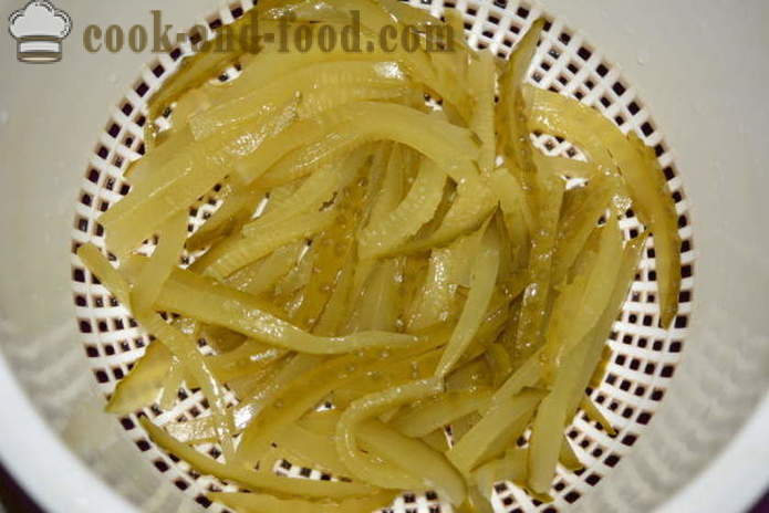 Jednoduchý šalát s kórejskou mrkvou a uhorkou - ako variť kórejský šalát z mrkvy a uhorky, s krok za krokom recept fotografiách