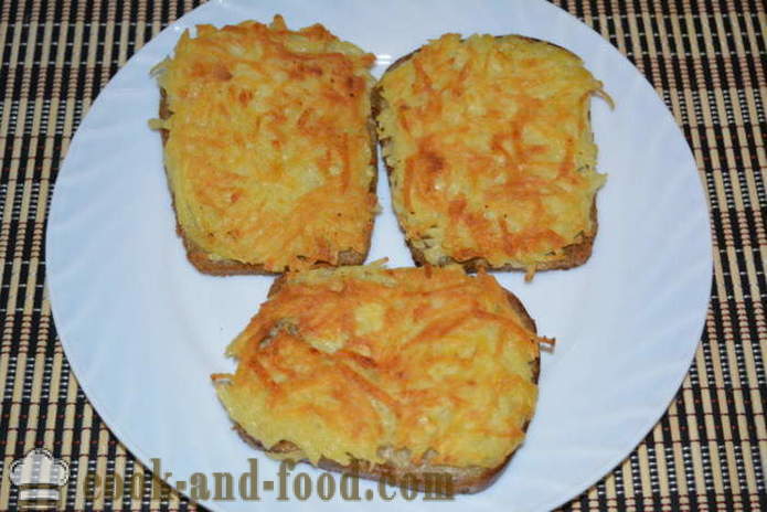 Horúce sendviče s strúhaných surových zemiakov - Ako sa robí teplé sendviče v panvici, krok za krokom recept fotografiách
