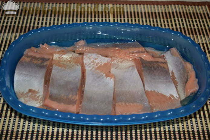 Losos slaný ako atlantického lososa - ako lahodný nálev ružový losos doma, krok za krokom recept fotografiách