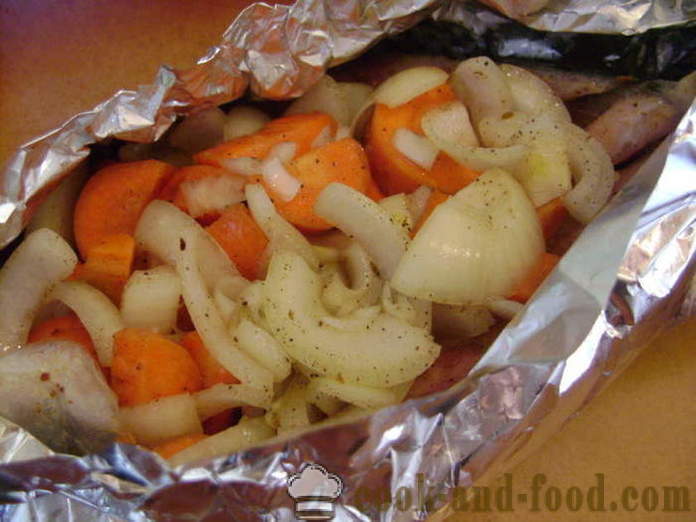 Makrela pečené v alobale v rúre - ako pečené makrely v rúre, sa krok za krokom recept fotografiách