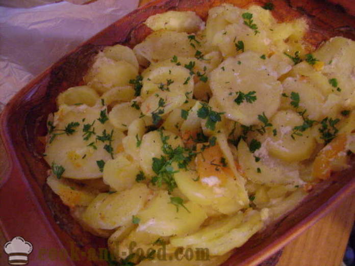 Zapečené zemiaky s tekvicou a smotanou - Ako variť zemiaky s tekvicou v rúre, sa krok za krokom recept fotografiách