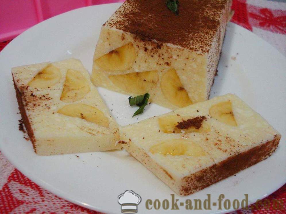 Tvarohový dezert s želatínou a banán bez pečenia - ako variť tvarohový dezert s želatínou, krok za krokom recept fotografiách