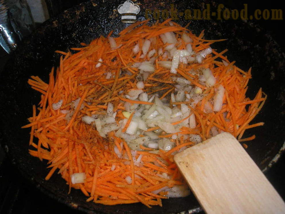 Šalát s zemiakovými palicami a klobásou - Ako sa robí zemiakový šalát, krok za krokom recept fotografiách