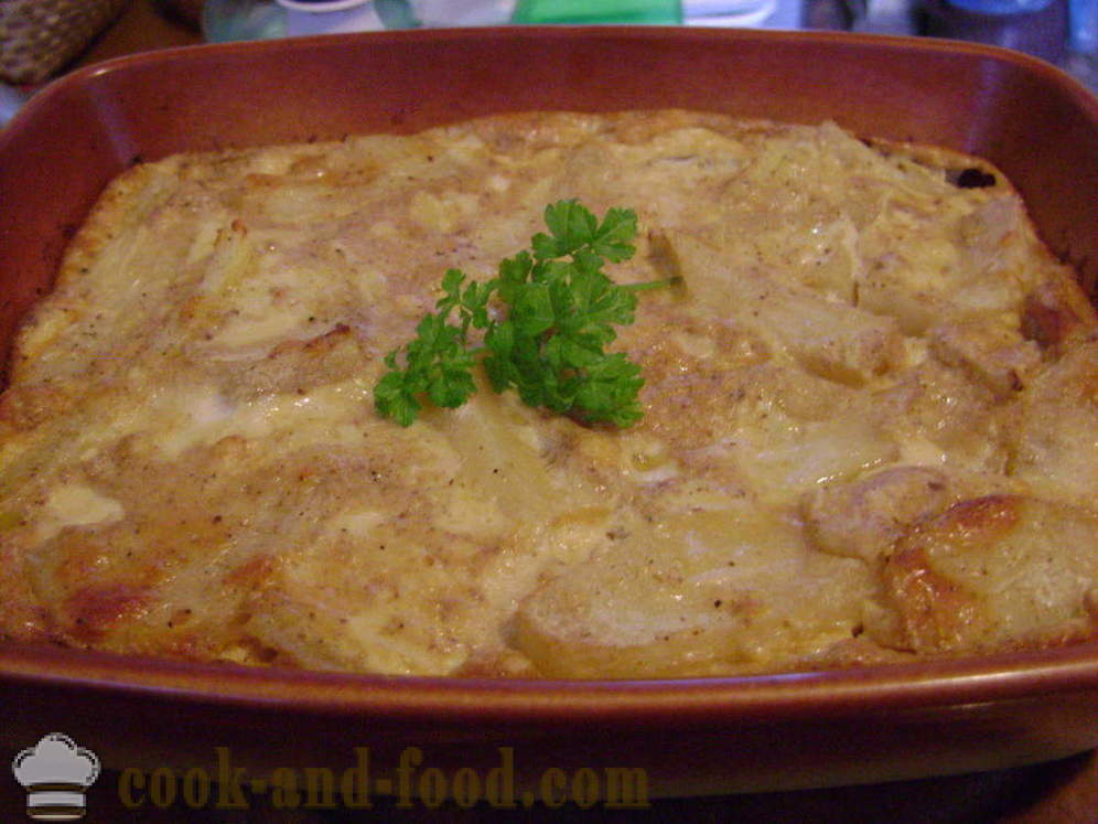 Zemiaky pečené na smotane - obe chutné pečené zemiaky v rúre s restovanou kôre s krok za krokom recept fotografiách