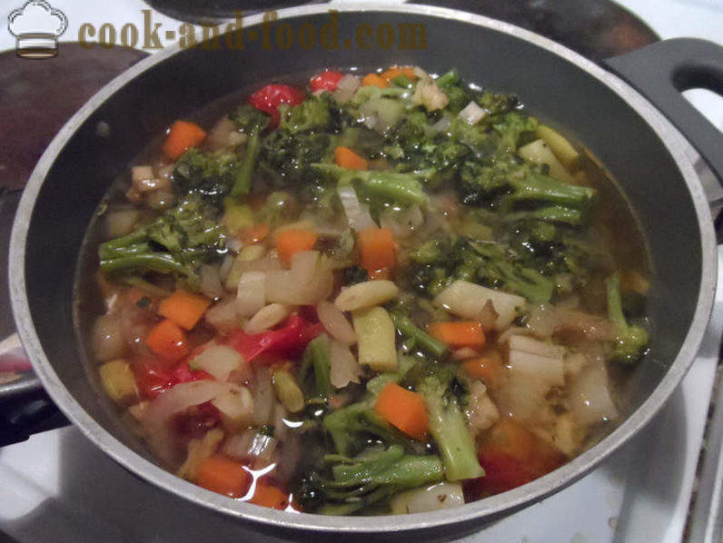Paradajka a zeler polievka na chudnutie - Ako pripraviť zeler polievka na chudnutie, krok za krokom recept fotografiách