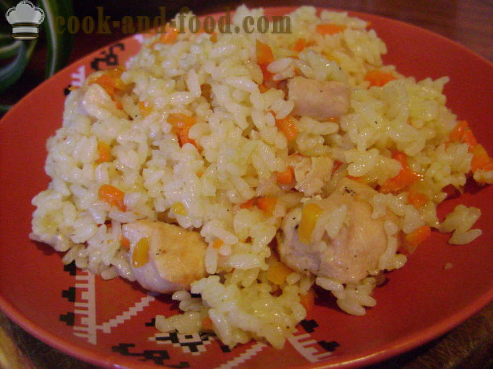 Pilaf s kuracím mäsom v panve - ako variť rizoto s kuracím mäsom, krok za krokom recept fotografiách