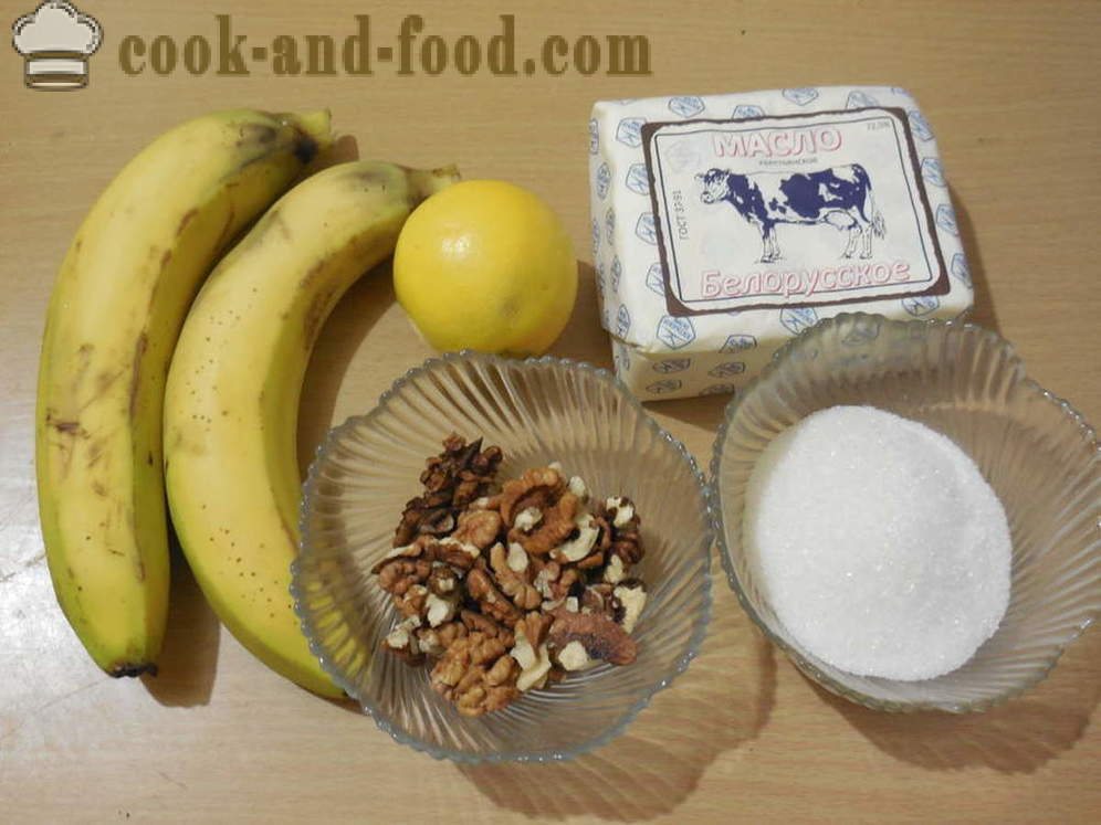 Banány pečené v rúre s orechmi a cukrom - ako pečených banánov v rúre dezert, krok za krokom recept fotografiách
