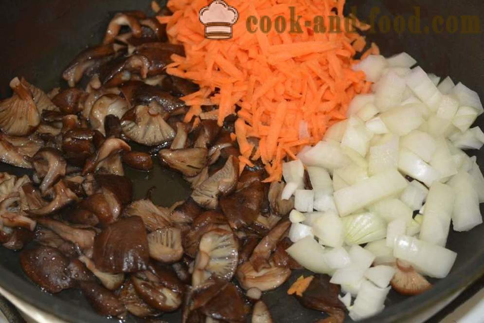 Bravčové mäso pečené v rúre s hubami a syrom - ako bravčové pečienky v rúre, sa krok za krokom recept fotografiách