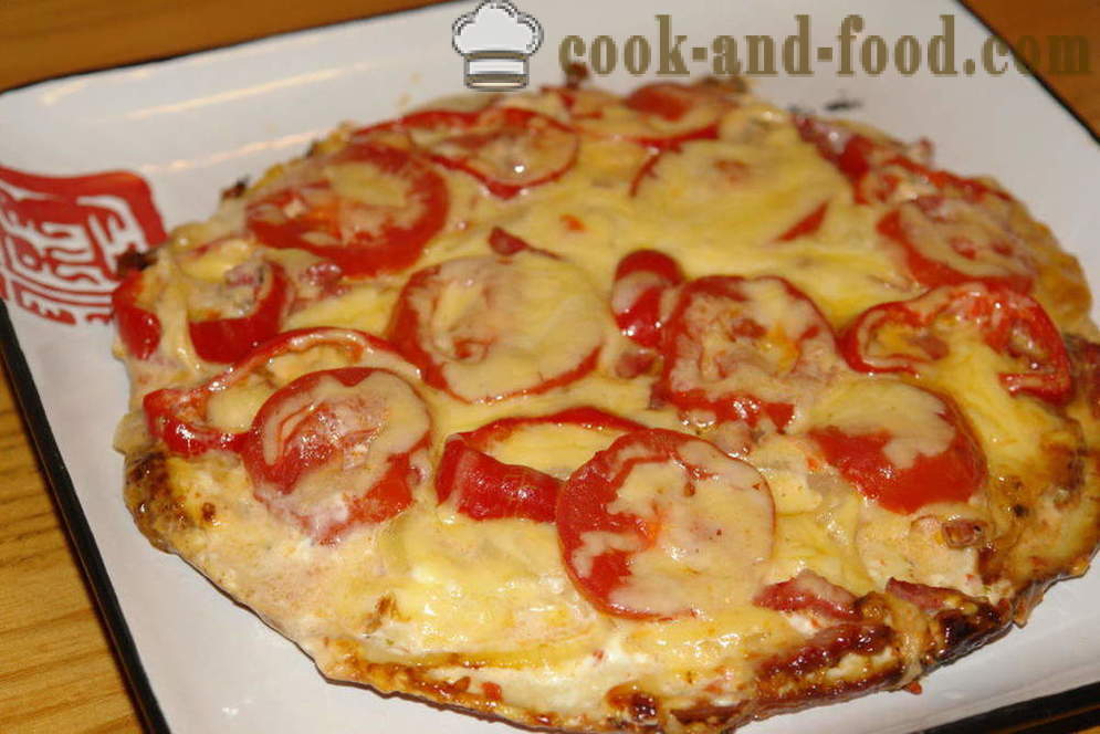 Nekvasené rýchlu pizzu v panve po dobu 10 minút - ako variť pizzu v panvici rýchlo, krok za krokom recept fotografiách
