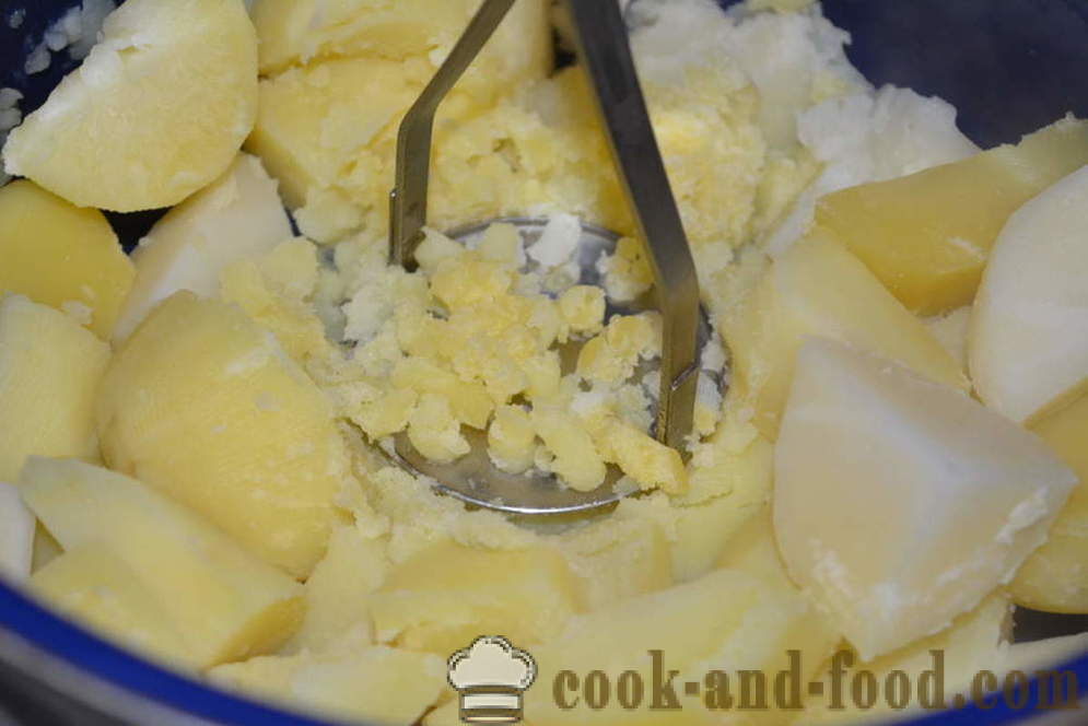 Šťouchané zemiaky s mliekom a maslom bez hrudiek - ako variť lahodný zemiaková kaša, krok za krokom recept fotografiách