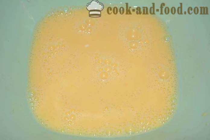 Lush omeleta dusené v multivarki v silikónových formách - ako variť praženicu v parnej multivarki vo forme krok za krokom recept fotografiách