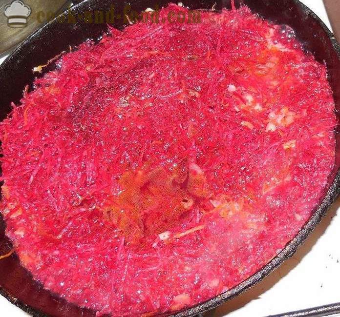Classic, horúca polievka z červenej repy polievka s mäsom - ako variť polievku z červenej repy, krok za krokom recept fotografiách