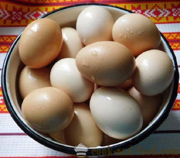 Ako maľovať vajcia cibuľa skiny s vzoru alebo jednotne - recept s fotografiou - krok po správnej farby vajec cibule skiny