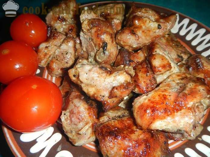 Šťavnaté bravčové na grile - ako marinovať mäso pre kebab, gril, grilovanie alebo vyprážanie na grile recept s fotografiami.