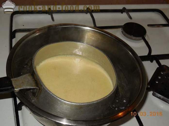 Medové torty s citrónovou polevou - ako sa pečie medové torty v multivarki receptu s fotografiami.