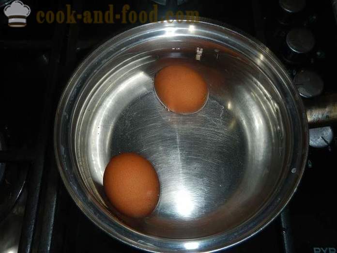 Lahodné karbonátky plnené vajcami a syrom - ako variť karbonátky s plnkou, krok za krokom recept s fotografiami.