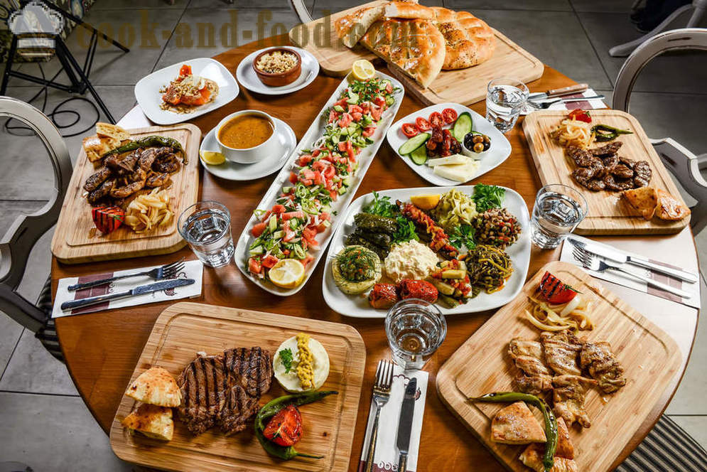 Medzi najobľúbenejšie jedlá tureckej kuchyne - Video recepty doma